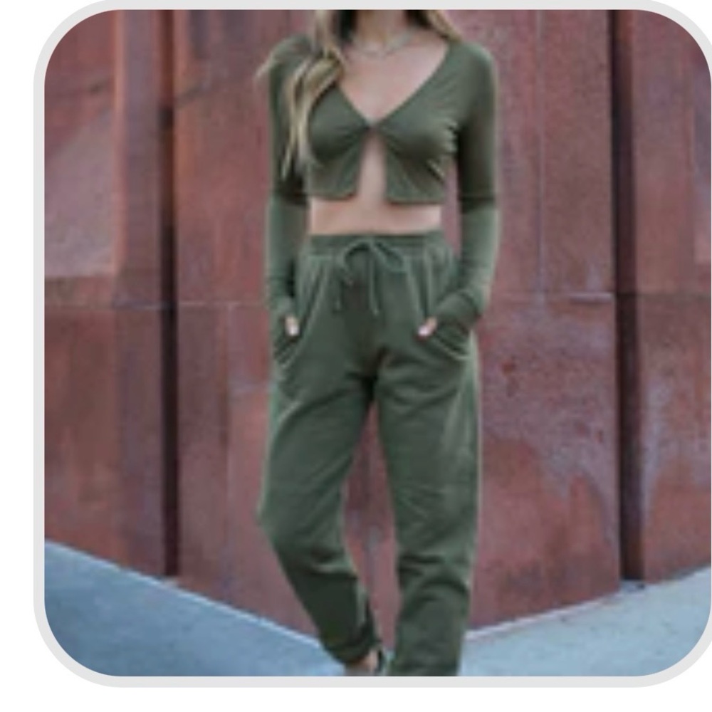 SKATIE Ultralux “Rocky” Sweatpants in Palm